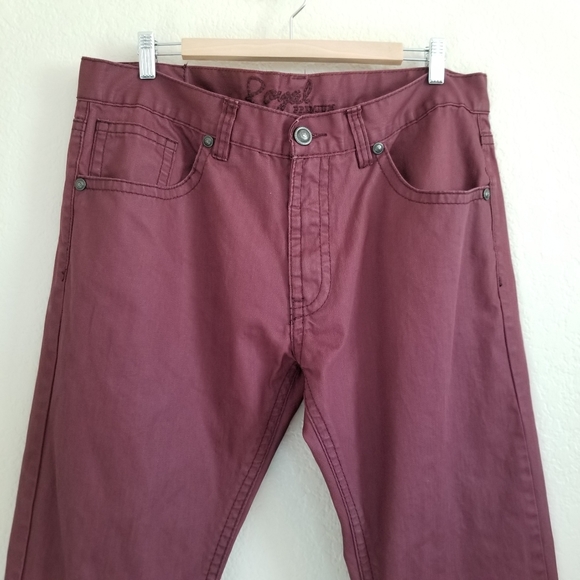 Royal Premium Burgundy Jeans 40x32 - Picture 2 of 5